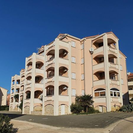 Apartments Coral Novaglia Esterno foto