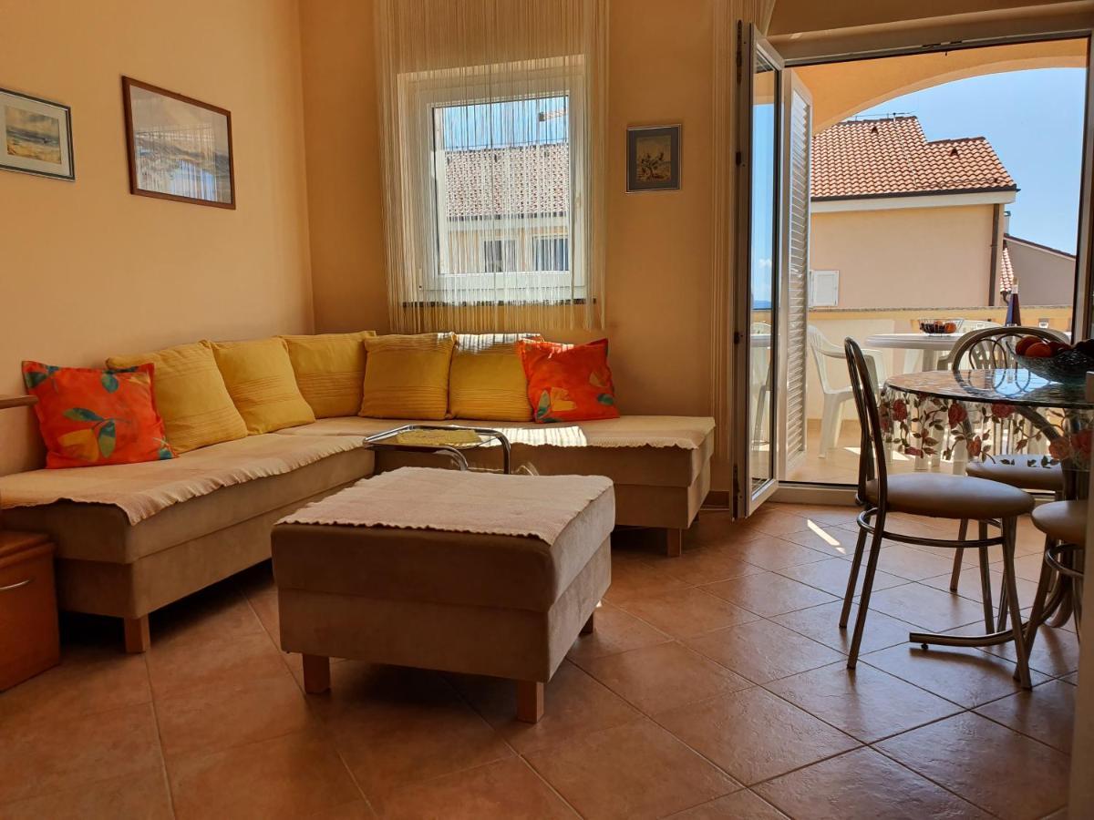 Apartments Coral Novaglia Esterno foto